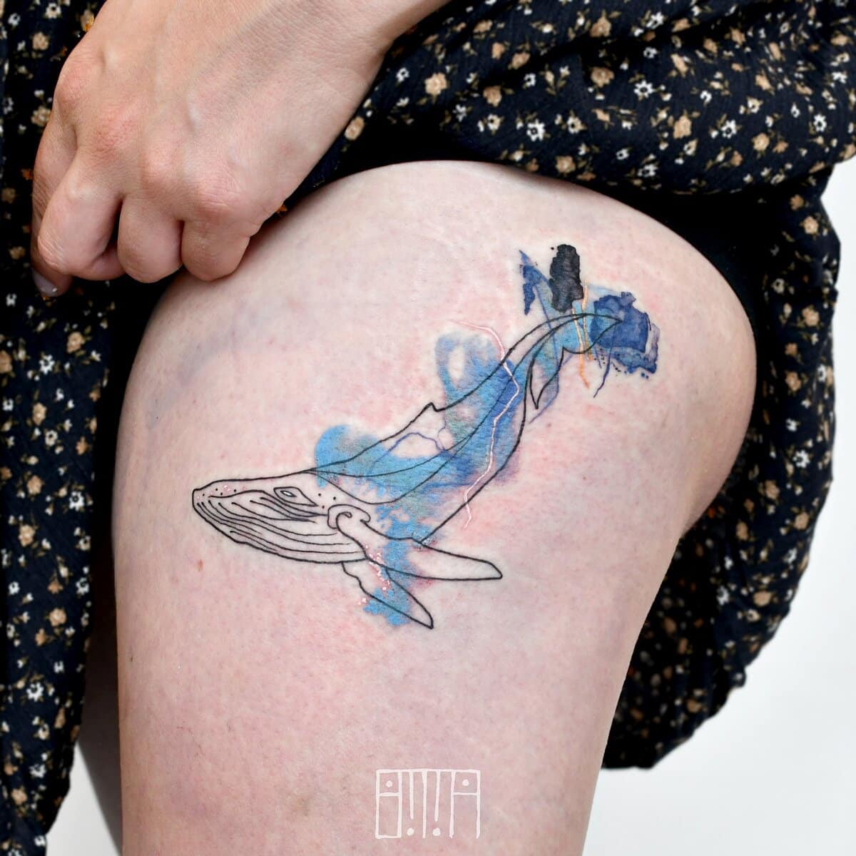 emma-larkin-tattoo-artist-abstract-whale