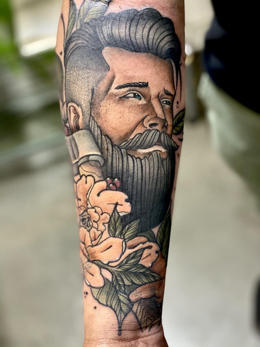 lestat-werner-tattoo-artist-bearded-man