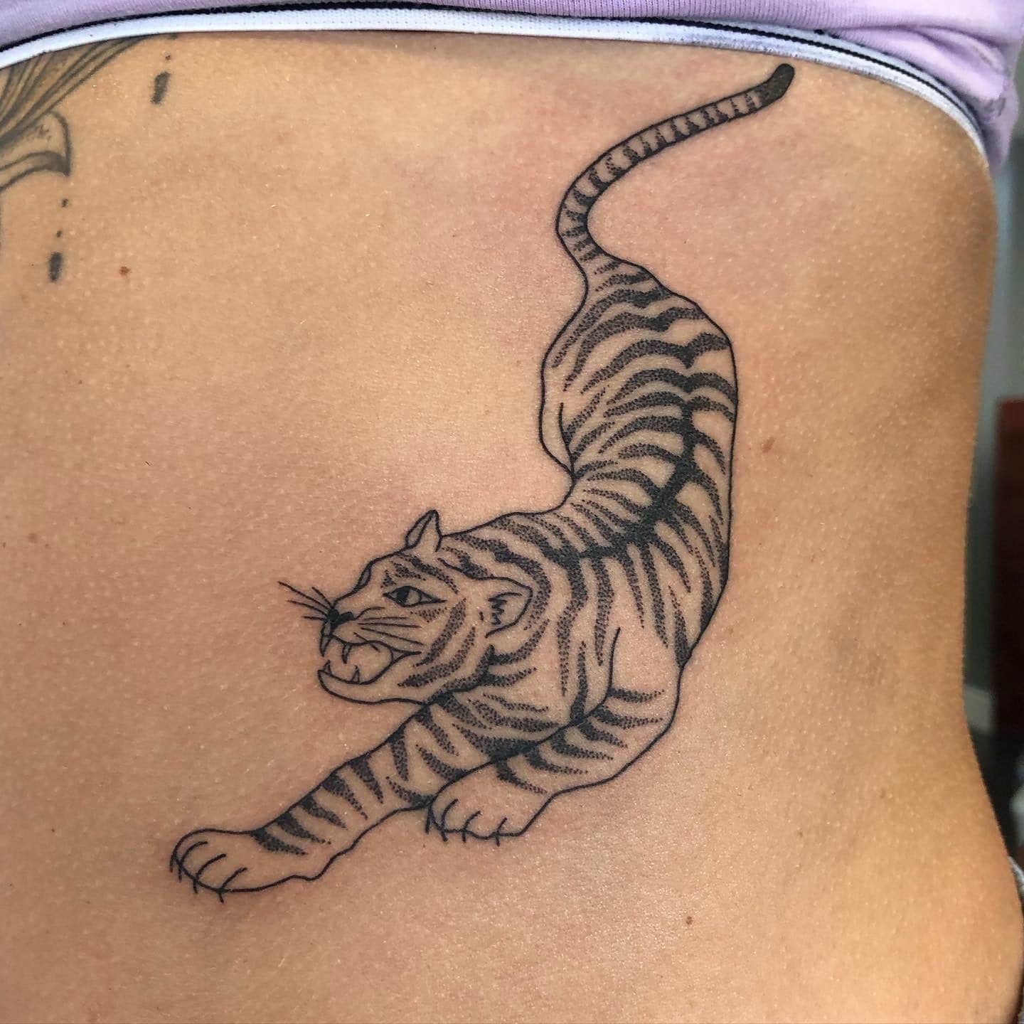 jas brett cardiff tattoo artist tiger