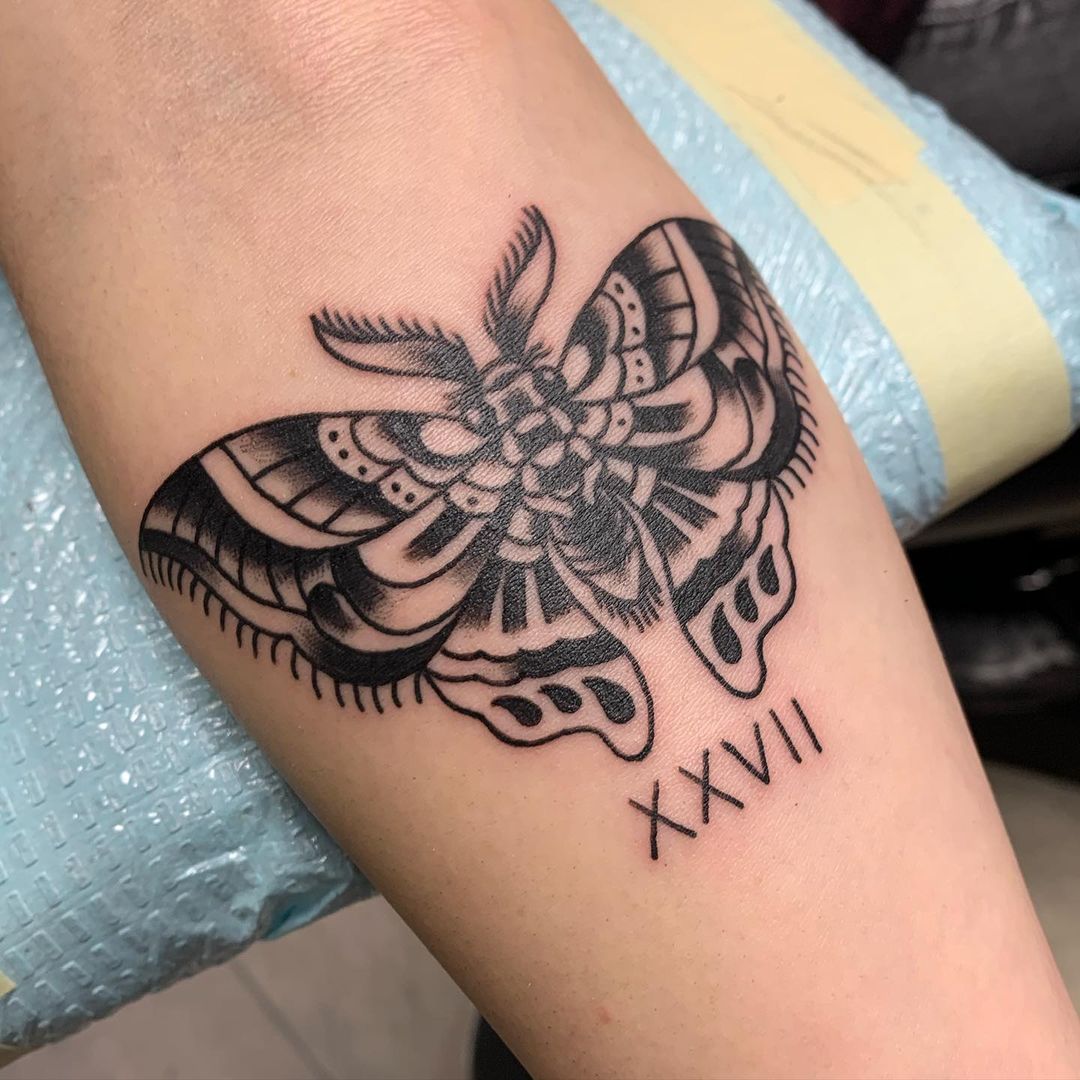  Moth Tattoo The Complete Guide Meaning And Designs 