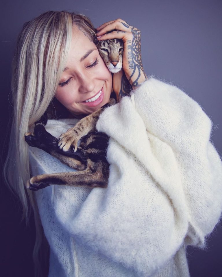 🔥🔥 Sara Fabel - Organic blackwork 🔥🔥