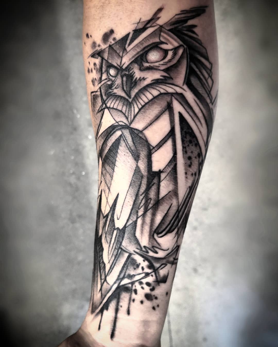 traditional style owl tattoo