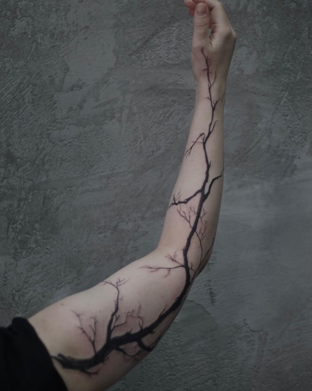 59 Amazing Forearm Tree Tattoo Designs for Men [2024 Guide] | Wrist tattoos  for guys, Tree tattoo forearm, Tree tattoo men