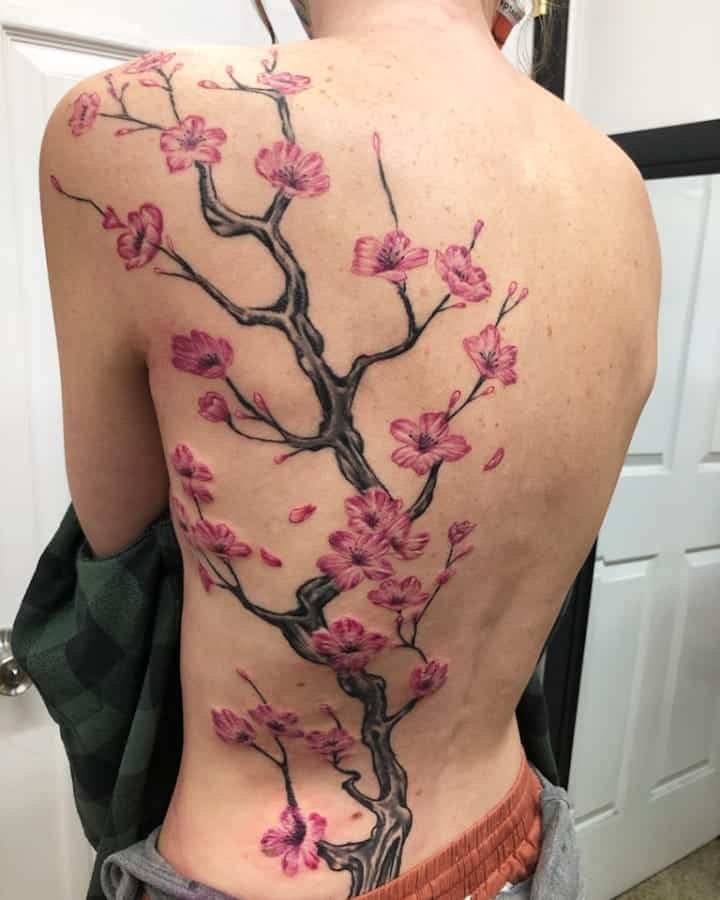 japanese-sakura-back-tattoo