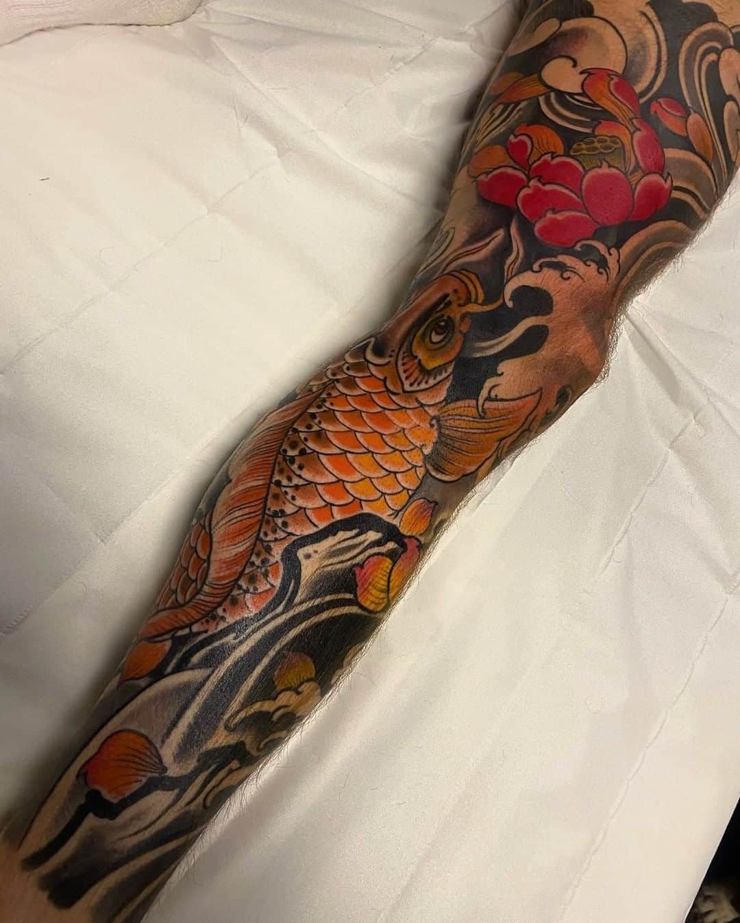 leg japanese tattoo koi fish lotus