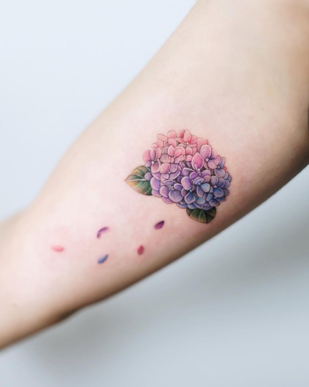 hydrangea-petals-tattoo