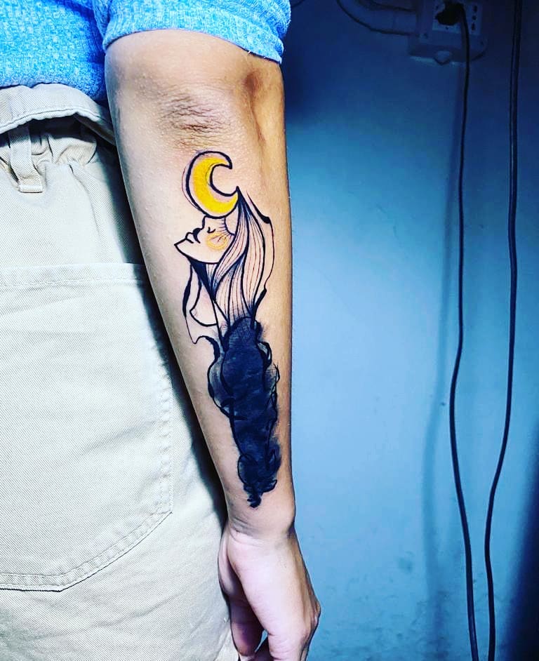 moon-and-woman-abstract-tattoo