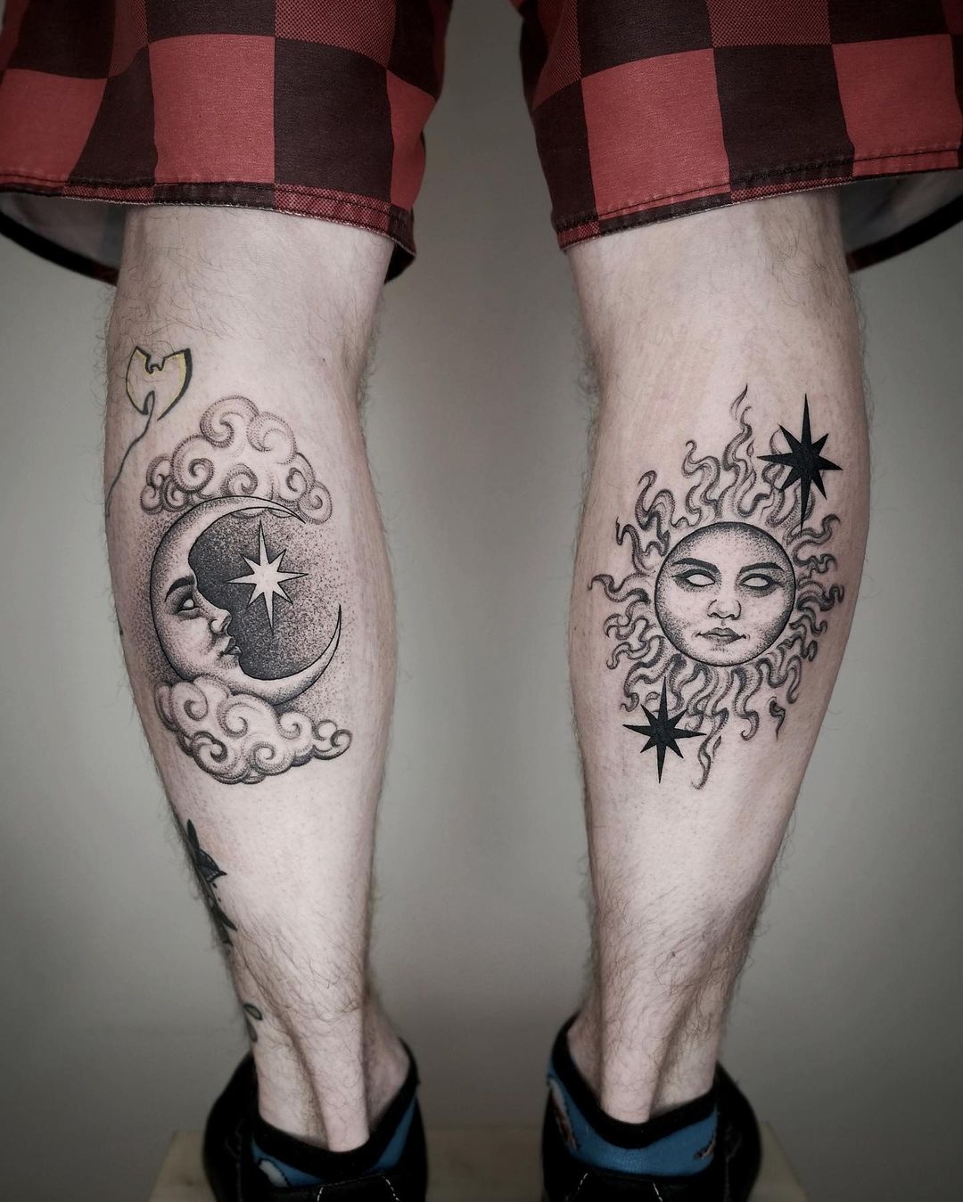 sun-and-moon-illustration-leg-tattoo-katarzyna-kowalicka