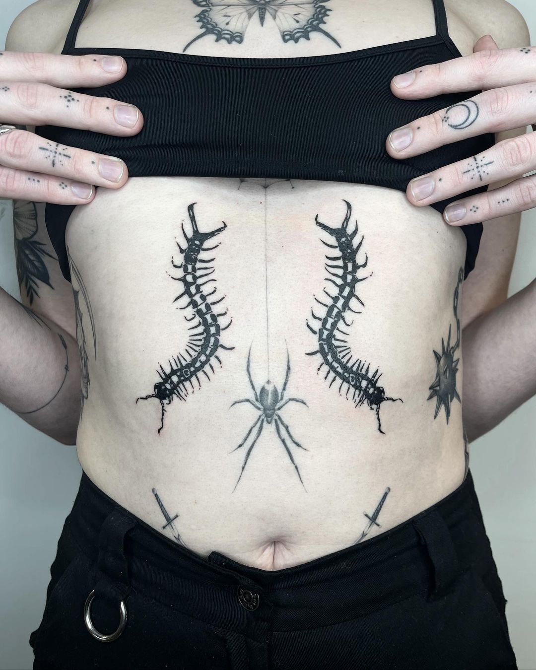 two-centipedes-tattoo-belly-the-dutch-punisher