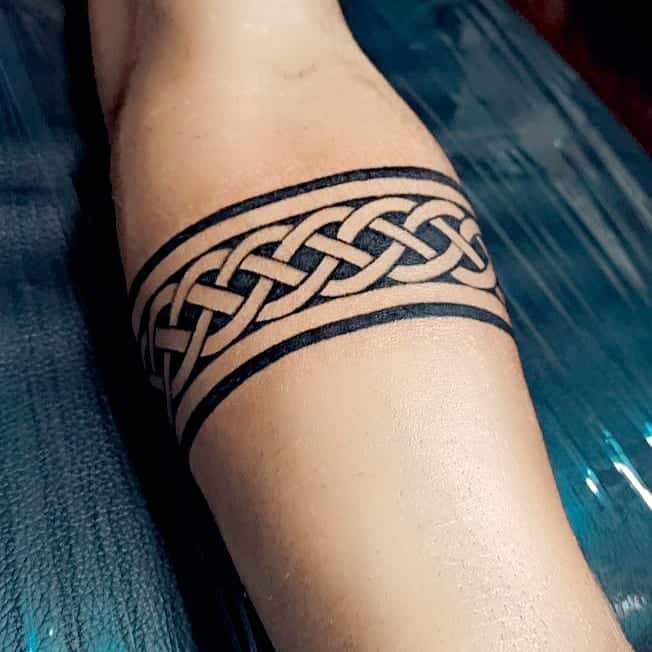 Show Off To The World With These 98 Armband Tattoos | Bored Panda