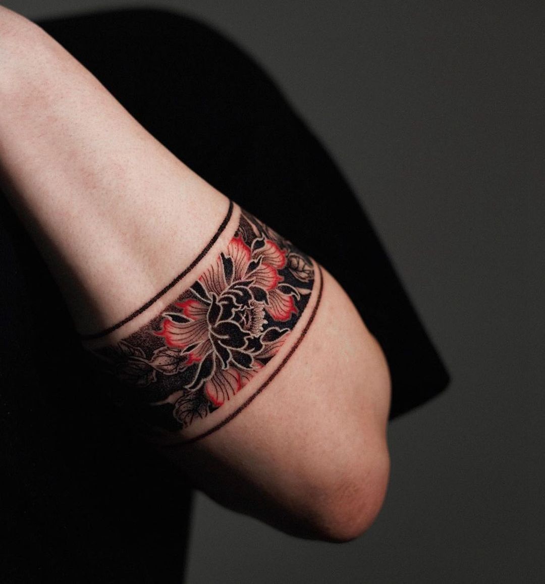 flower-band-tattoo-sketch-tattoo-studio