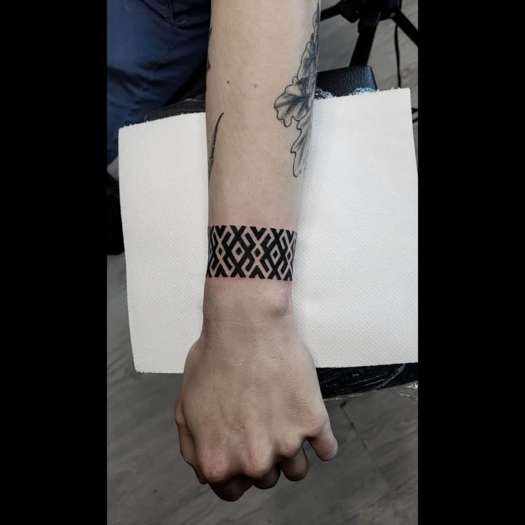 wrist-arm-band-tattoo-edijs-ink-tattoo