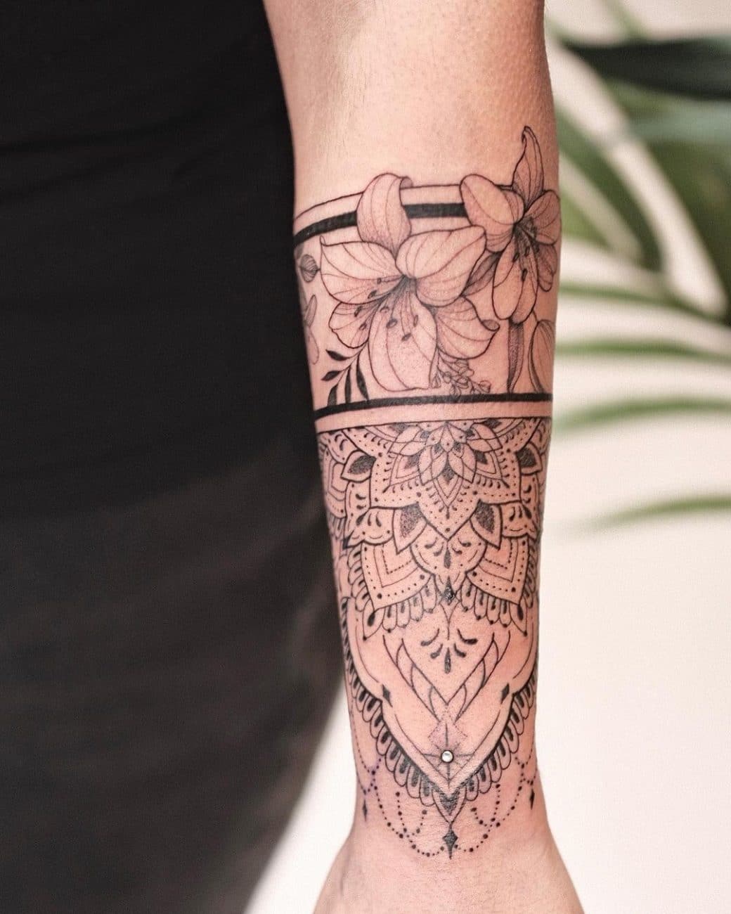 la tattoo jojo mandala flower tattoo