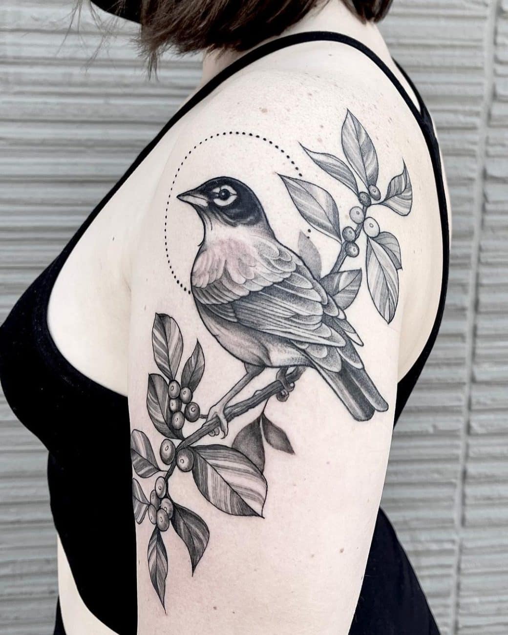 la-tattoo-shops-laura-wangerin-bird-realistic-tattoo