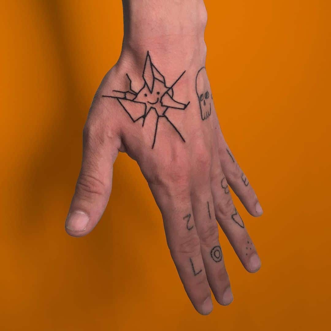 hand-tattoo-broken-glass-cartoon-violett-violence