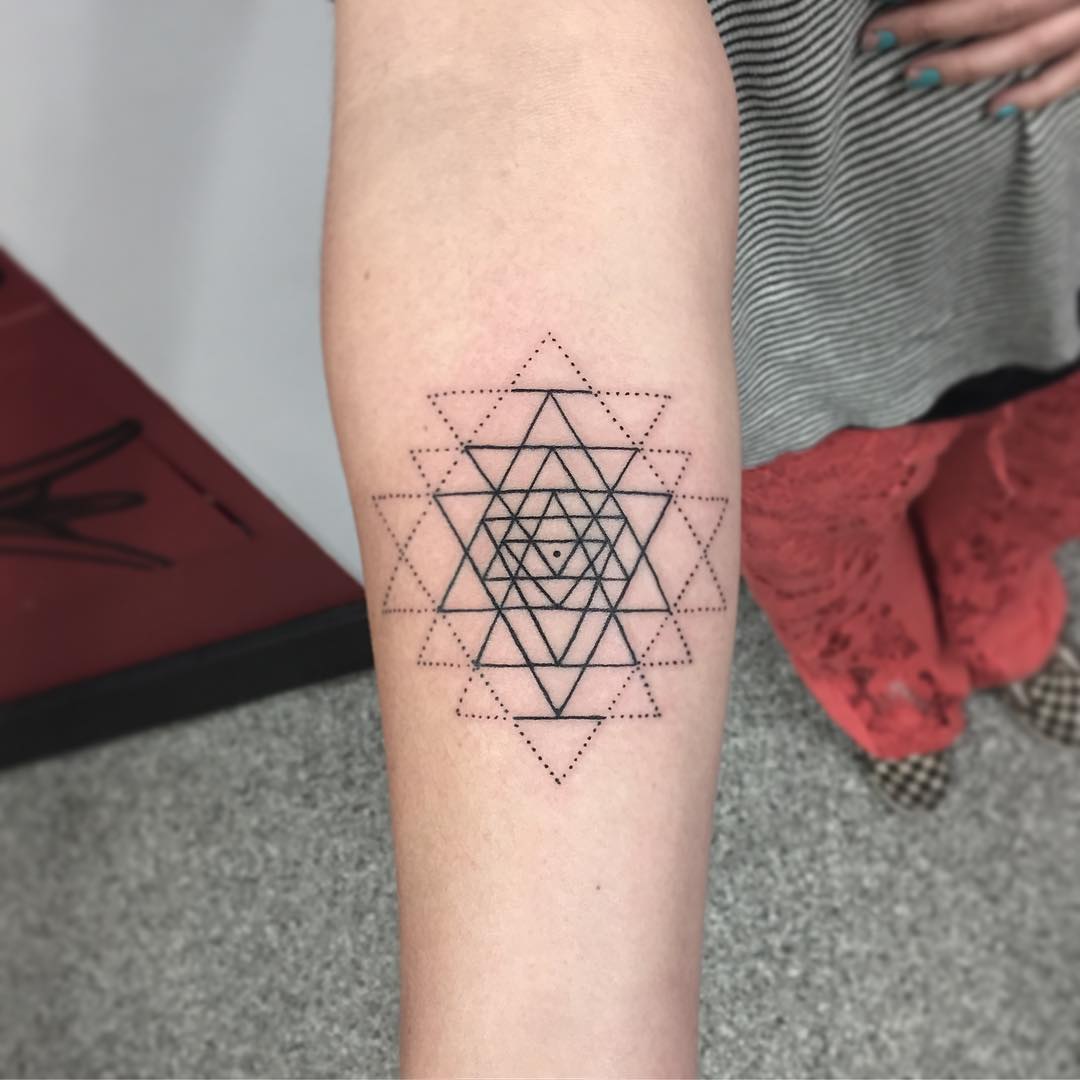 sri yantra geometric tattoo uriel leon