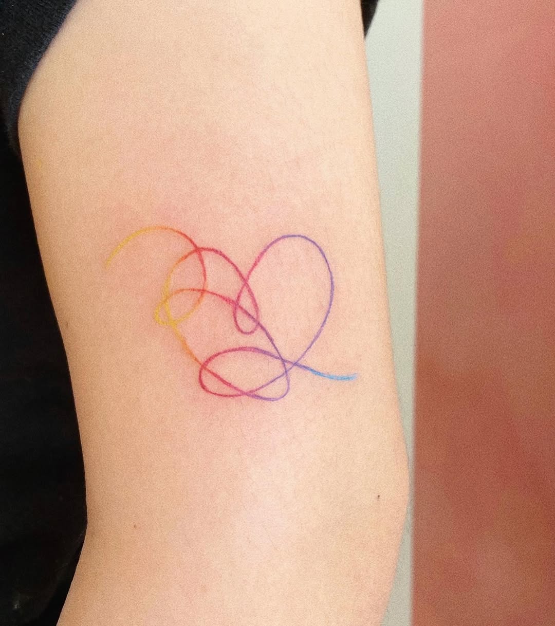 heart-gradient-color-tattoo-inkling