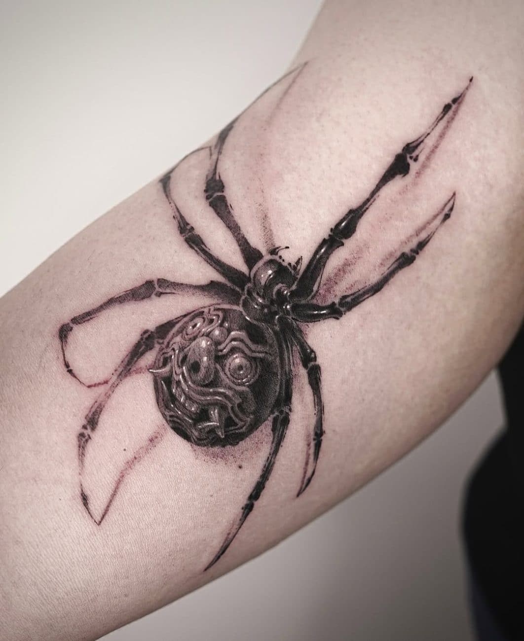 spider-tattoo-meaning-zimoon-realistic
