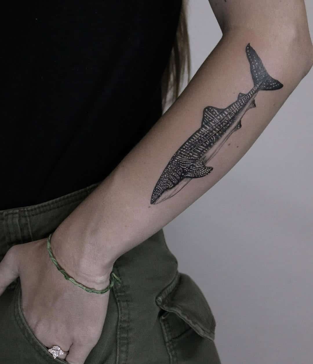 whale-shark-tattoo-meaning-realistic-style-justine-scandella