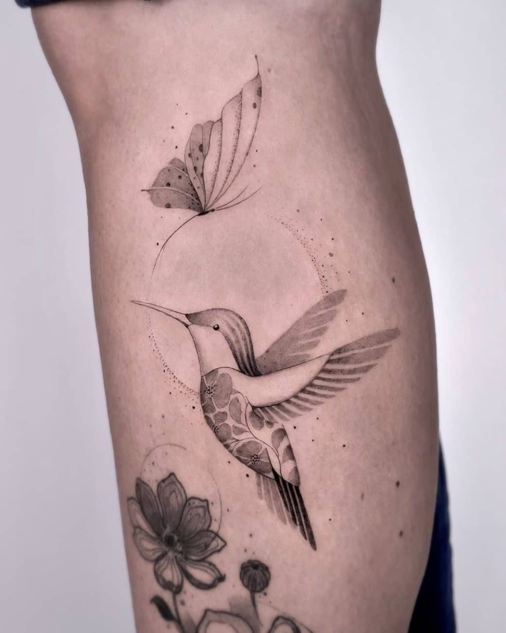delicate-hummingbird-tattoo-fineline-black-and-gray-linda-jacob